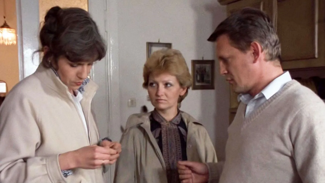 "Dziewczyny, droga pani, to...". QUIZ o kobietach w serialu "07 zgłoś się". Zdobędziesz 12/12?