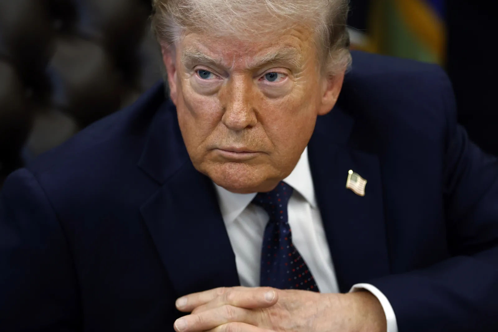 Coś wisi w powietrzu. Donald Trump nagle odwołał rozmowy z Iranem