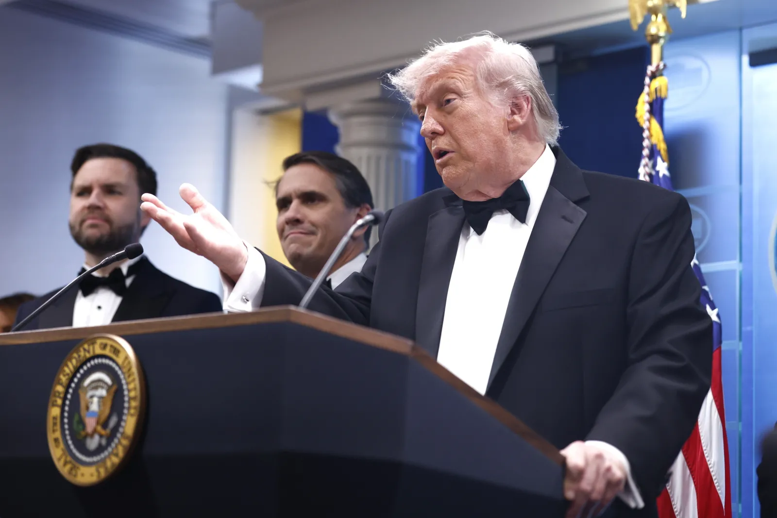 Niemiecka prasa o Trumpie: Byłoby dziwne, gdyby ten narcyz porzucił rasistowską retorykę