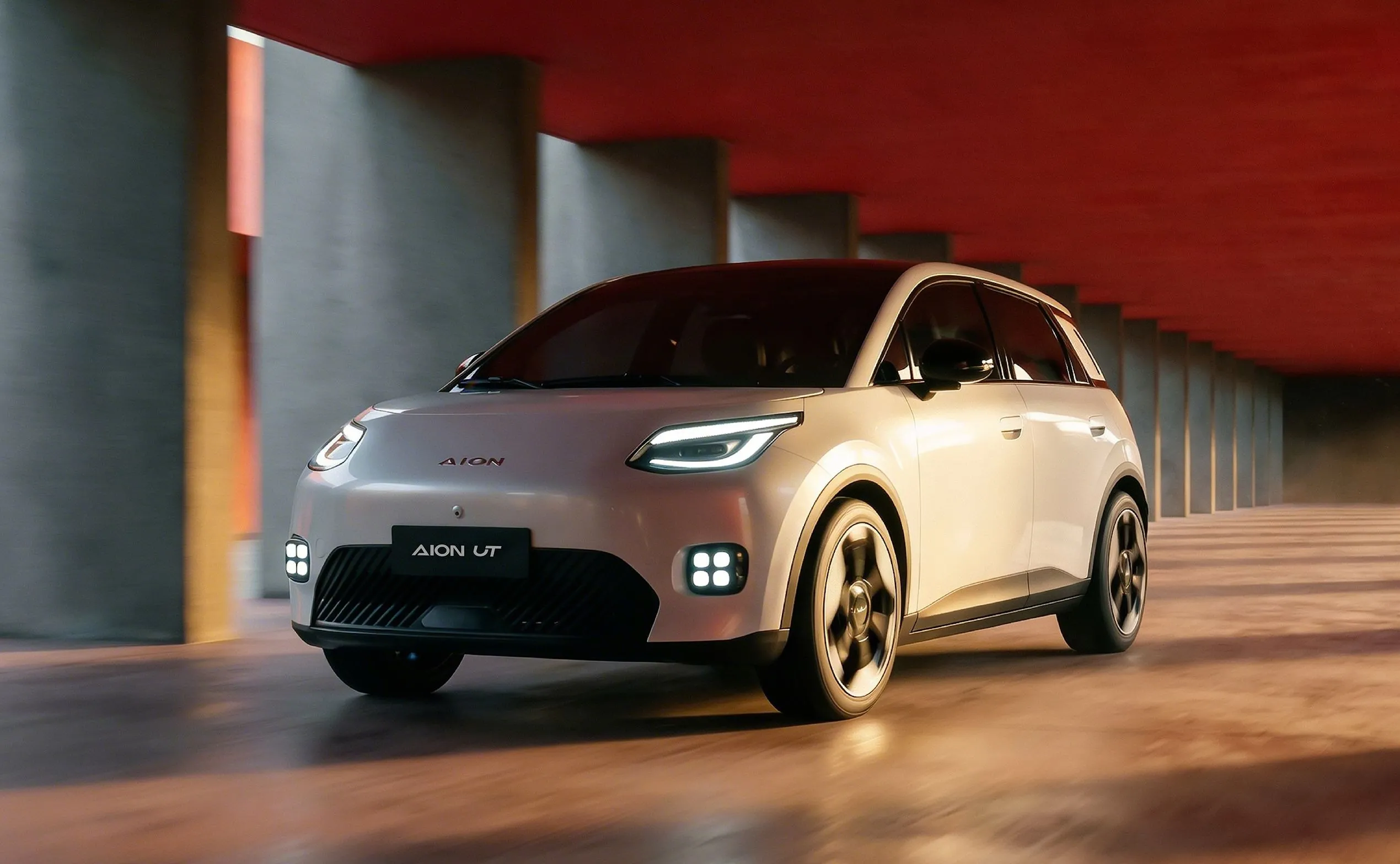 Nowy hit dla rodziny już w Polsce. Ma 204 KM i wygodne wnętrze. Cena?