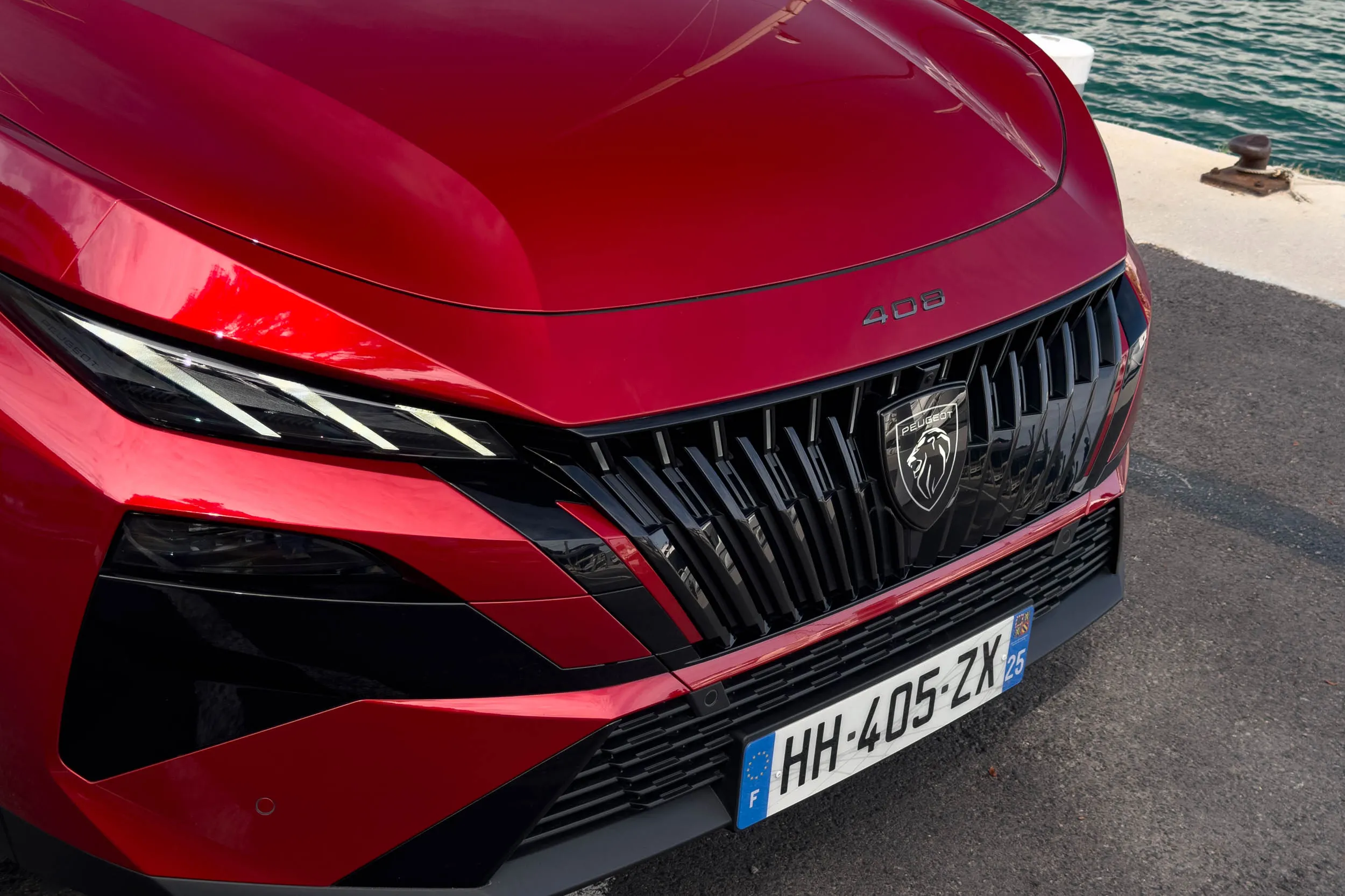 Nowy Peugeot spala 5,0 l/100 km i świetnie wygląda. Cena?