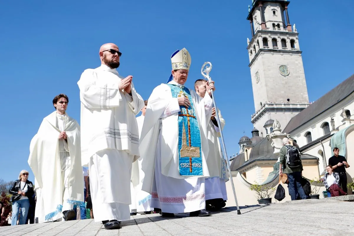 Konflikt o lekcje w szkołach. Episkopat apeluje do rządu z Jasnej Góry