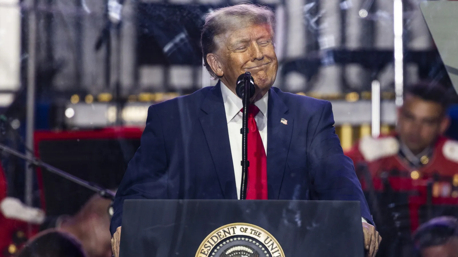 Trump: Jestem największą atrakcją świata, przyciągam więcej fanów niż Elvis