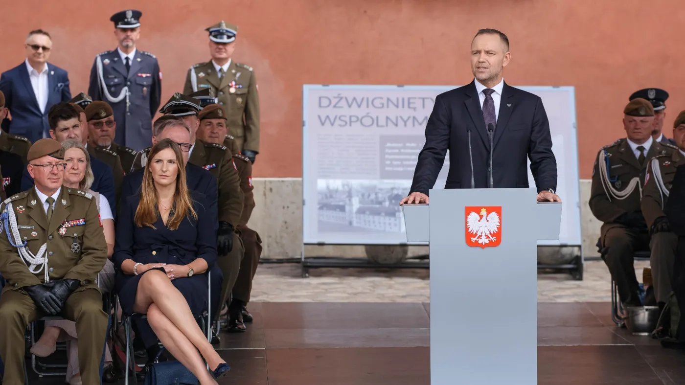 Konfederacja zadowolona z Nawrockiego. "Wetuje nawet za mało"