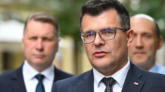 Kolejny poseł przechodzi do Morawieckiego. Topnieją szeregi PiS w Sejmie
