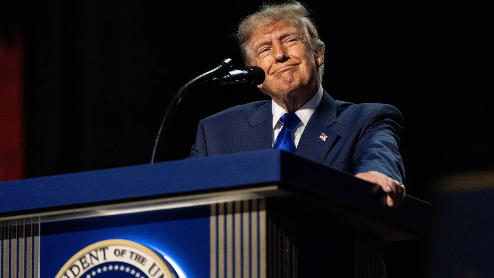 Trump promises $5,000 dividend to each adult American