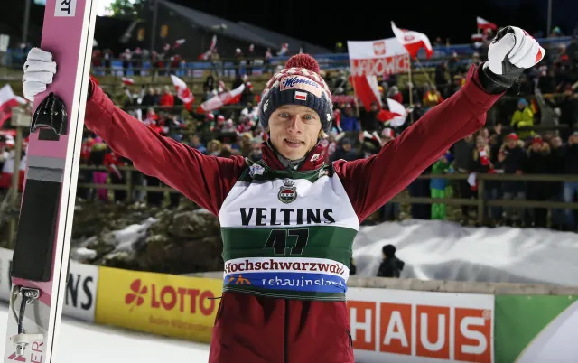 PŚ w skokach: Kubacki trzeci na liście płac. Zobacz, ile zarobił