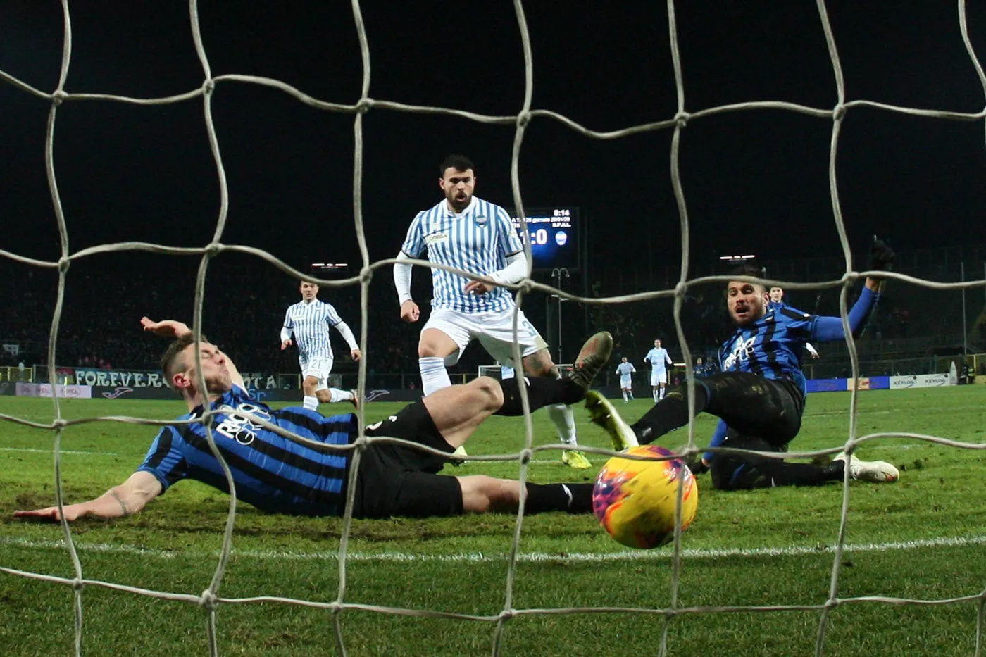 Liga włoska: Sensacyjne zwycięstwo SPAL. Asysta reprezentanta Polski [WIDEO]