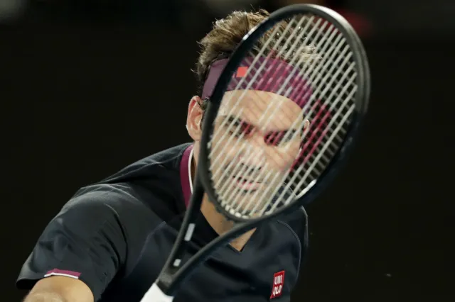 Australian Open: Federer męczył się z pogromcą Hurkacza