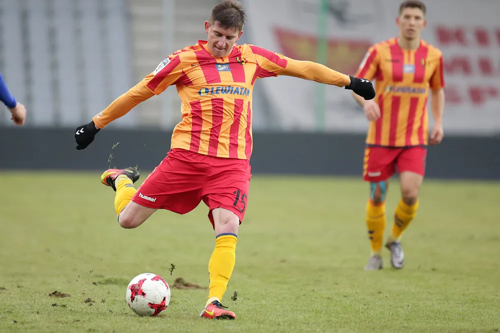 Ekstraklasa: Jacek Kiełb wrócił na "stare śmieci"