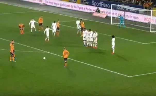 Kamil Grosicki trafił do bramki Chelsea w Pucharze Anglii [WIDEO]