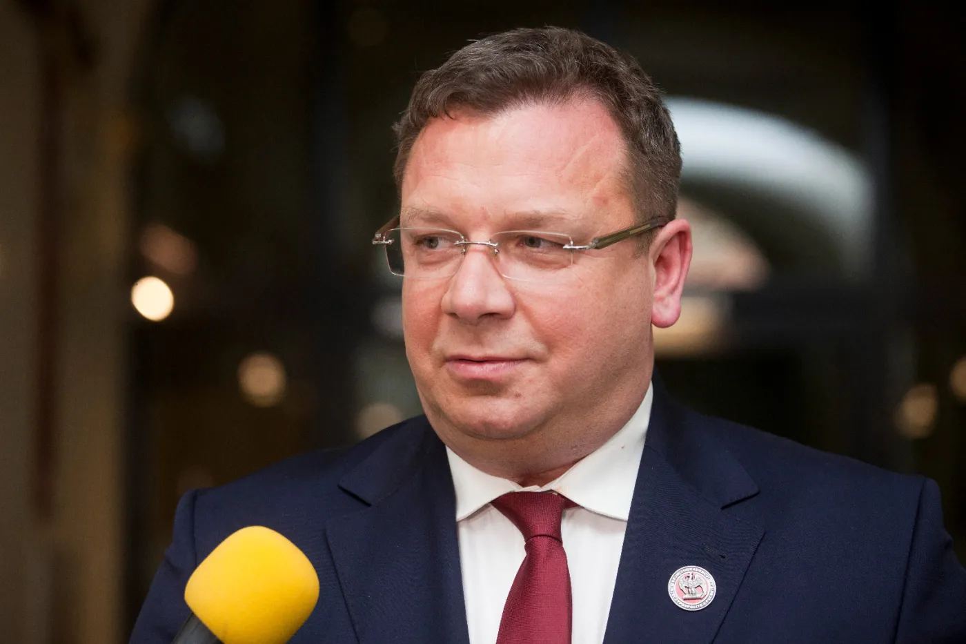 Dziecko Polki nie dla pary homoseksualnej. Wiceminister chwali się "sukcesem"