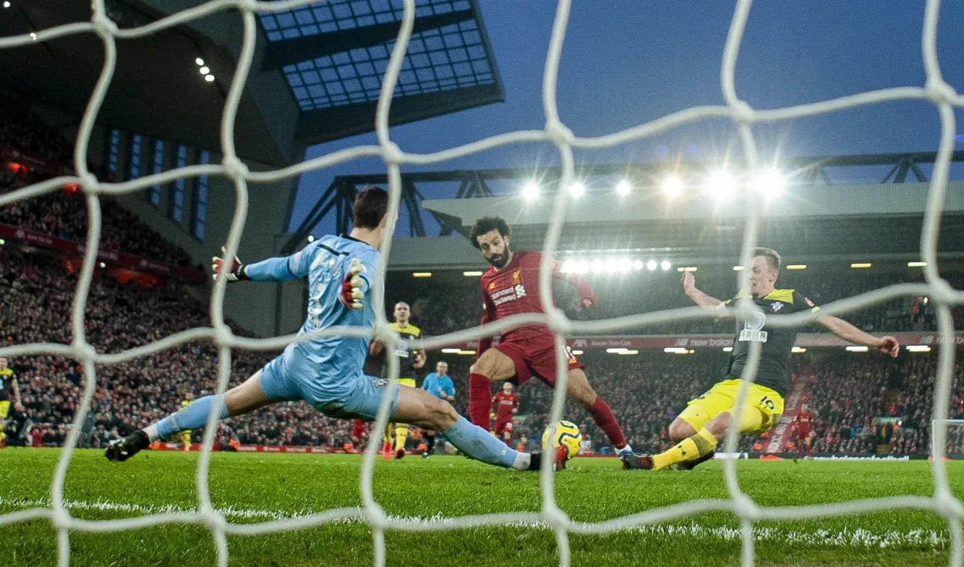 Liga angielska: Drużyna Bednarka dostała srogą lekcję od Liverpoolu [WIDEO]