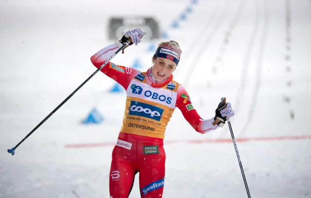 Nowy tryumf Johaug. Kolejne miejsca w Oestersund zajęły jej rodaczki