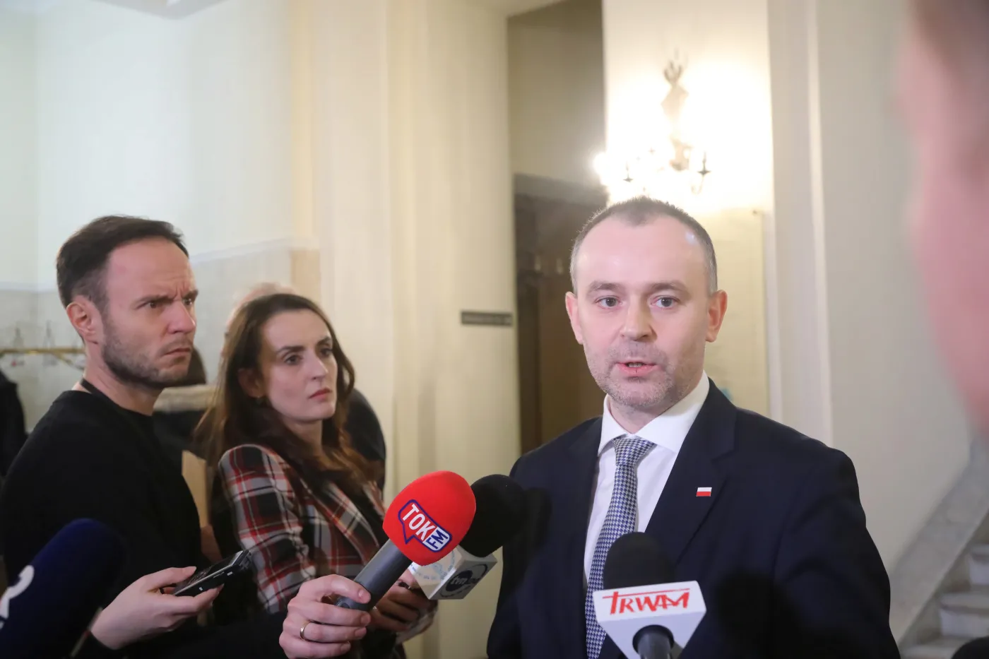 Senacki projekt ustawy o KRS. Mucha: Jest niezgodny z konstytucją