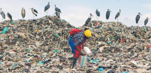 Bliżej końca świata z plastiku? "Zanieczyszczenie osiągnęło punkt zwrotny"
