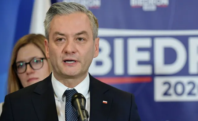 Biedroń na Dzień Kobiet proponuje ustawę proaborcyjną. "To piekło musi się skończyć"