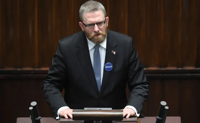 Braun zwrócił się do posłanek KO i Lewicy. Padły kontrowersyjne słowa [WIDEO]