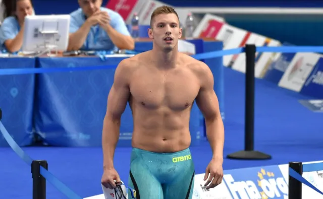 Ośmioro węgierskich pływaków i trener zakażonych koronawirusem