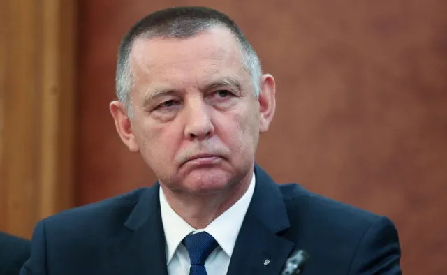 Banaś twierdzi, że trwa atak na jego rodzinę. To nie są metody demokratycznego państwa prawa [OPINIA]