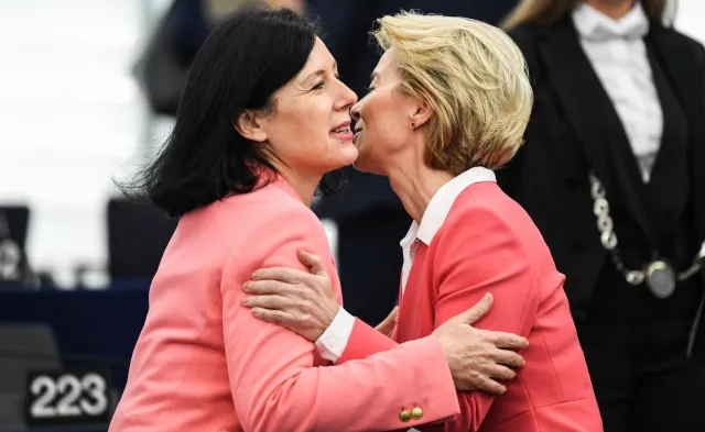 Następczyni Timmermansa chce "dialogu z Polską": Nikogo nie będę traktować jak najgorszych uczniów w klasie