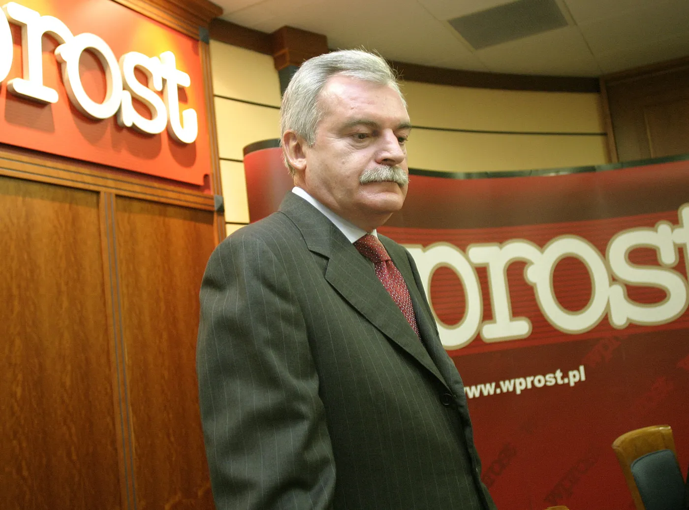 Szef "Wprost": Oto moja teczka z SB