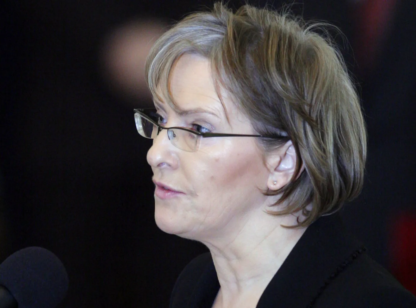 Koledzy szydzą z fryzury minister Kopacz