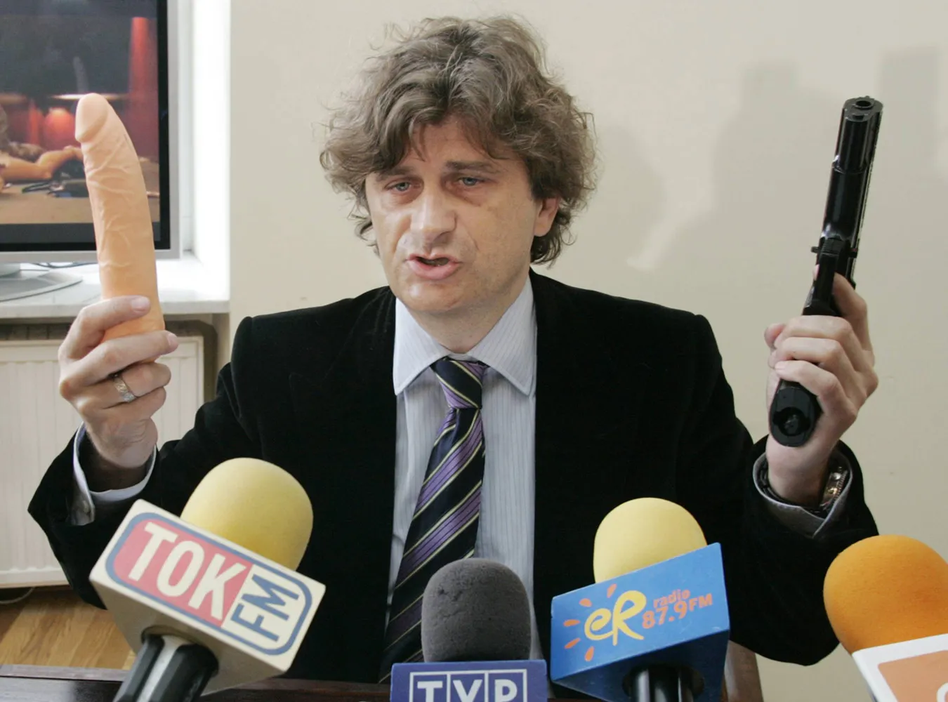 Janusz Palikot na drugim miejscu w plebiscycie-Gniot 2007