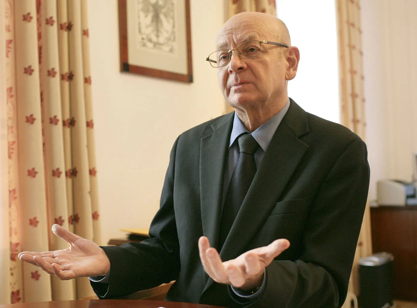 Prezent, który dajemy lekarzowi po zabiegu czy operacji nie jest łapówką twierdzi Rzecznik Praw Obywatelskich