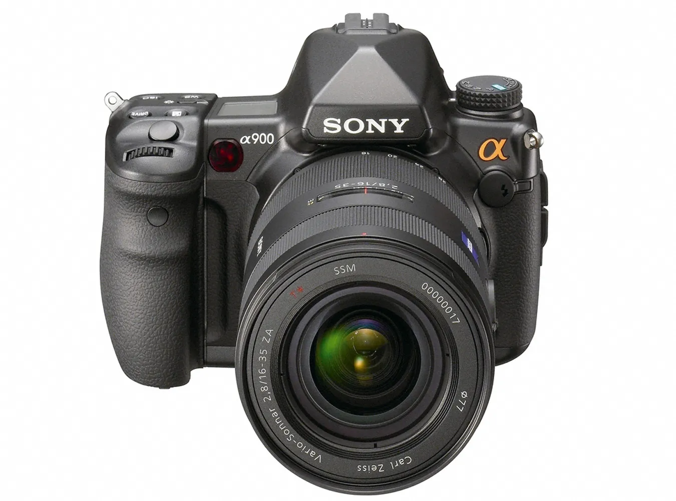 Pełnoklatkowa Alfa 900 już oficjalnie