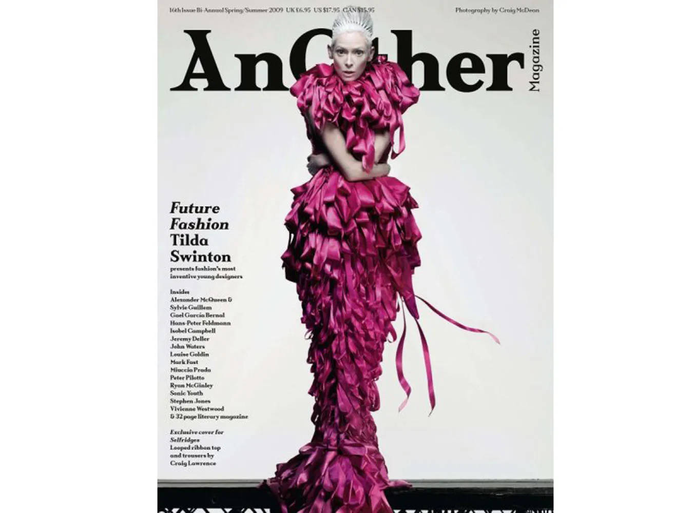 Biała Czarownica w sesji jak z Marsa