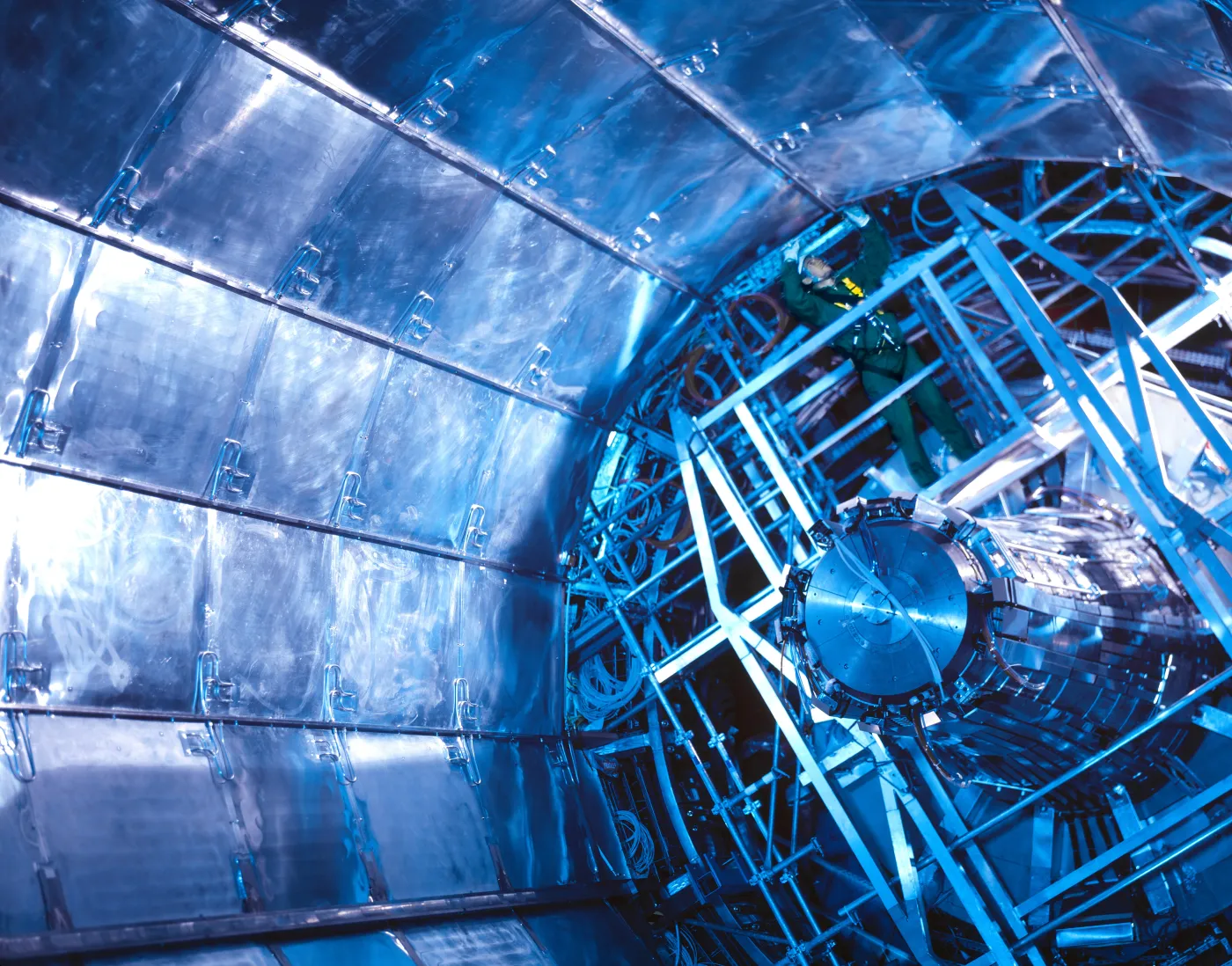 Kłamali, że Wielki Zderzacz Hadronów działa