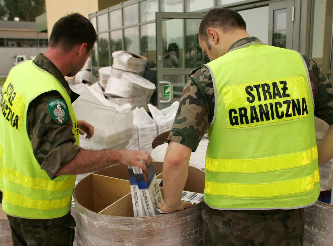 Polska to epicentrum przemytu papierosów