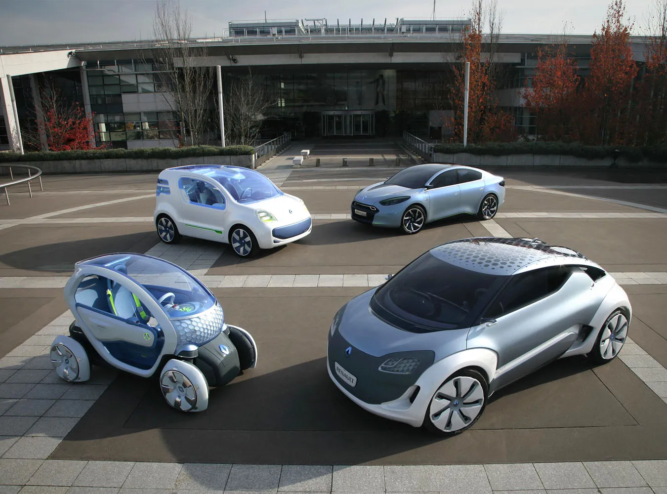 fr_renault_256984a_969095.jpg