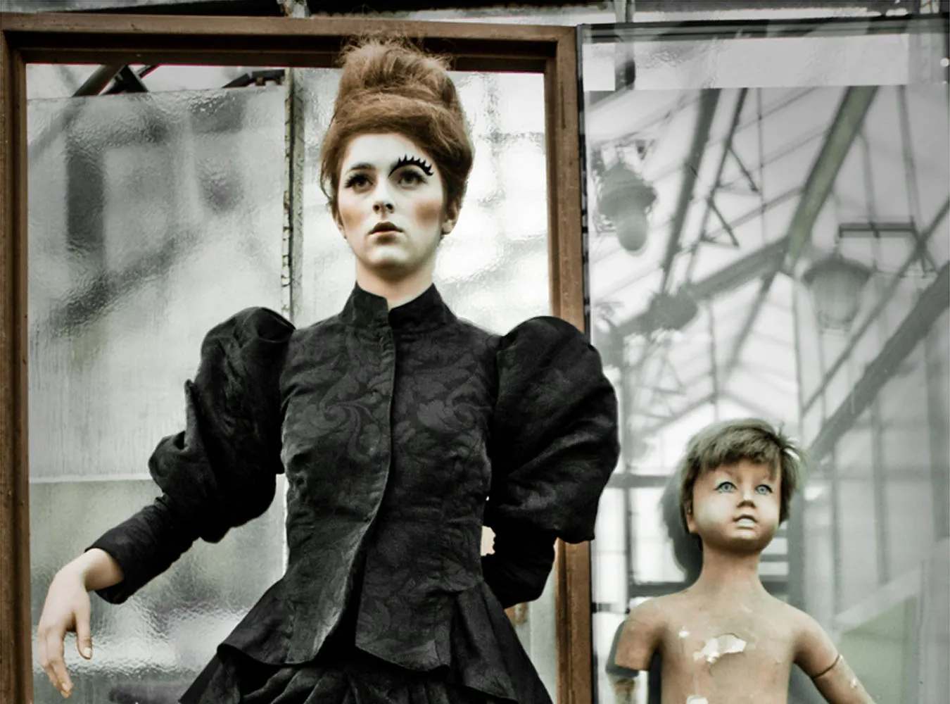 Kobieta jest wolna. Jak ptak...