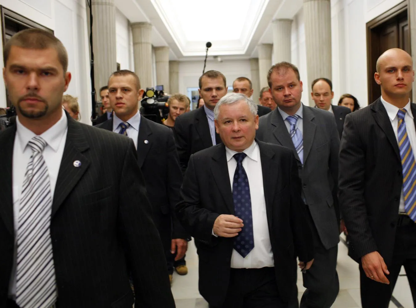 "Schetyna chce zrobić z Kaczyńskiego wariata"