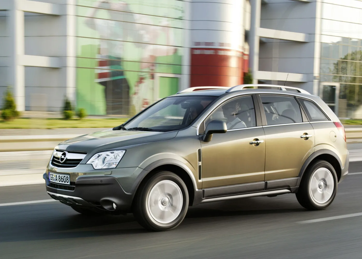 Nadjeżdża tańszy Opel