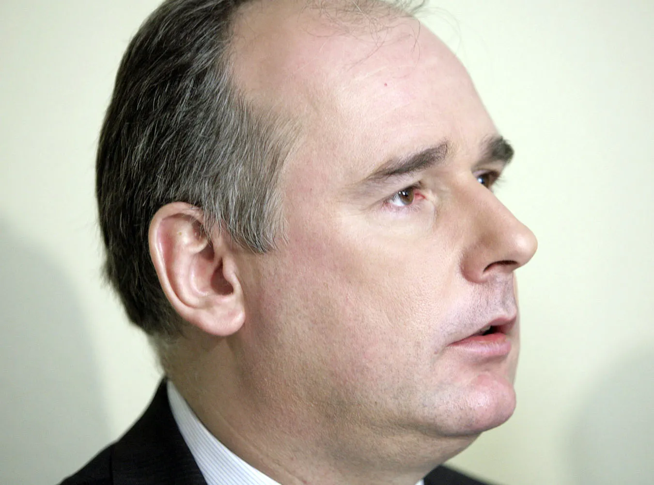 "Kaczyński stara się na mnie nie patrzeć"