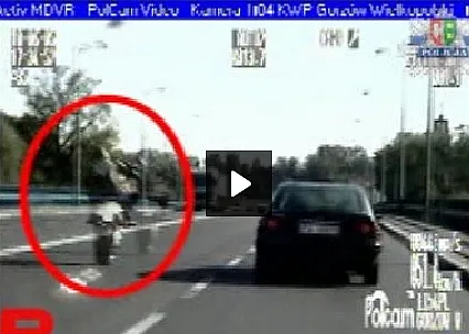 Gnał 188 kmh na jednym kole przed policją