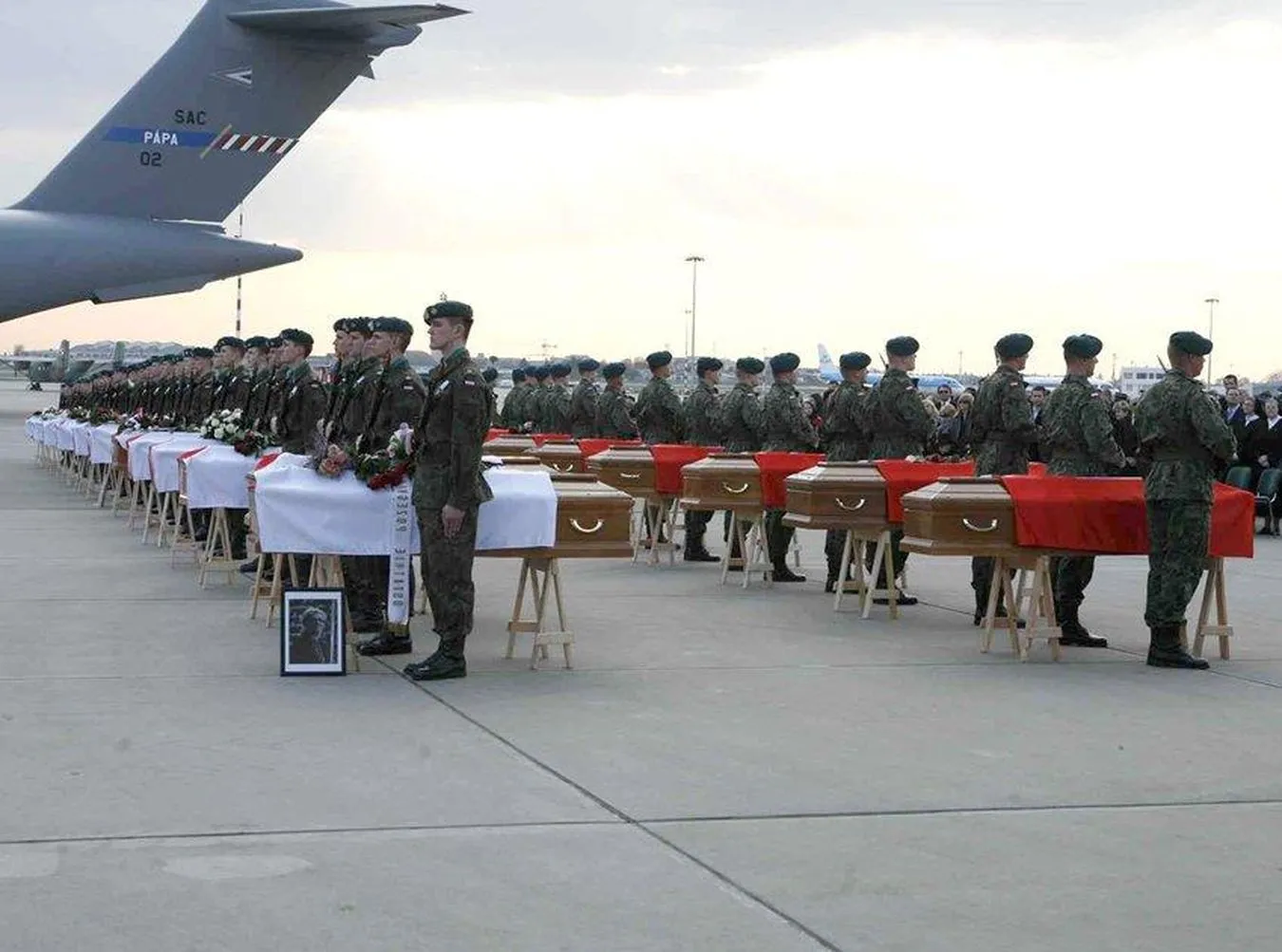 Rosjanie chowali do trumien nagie ciała?