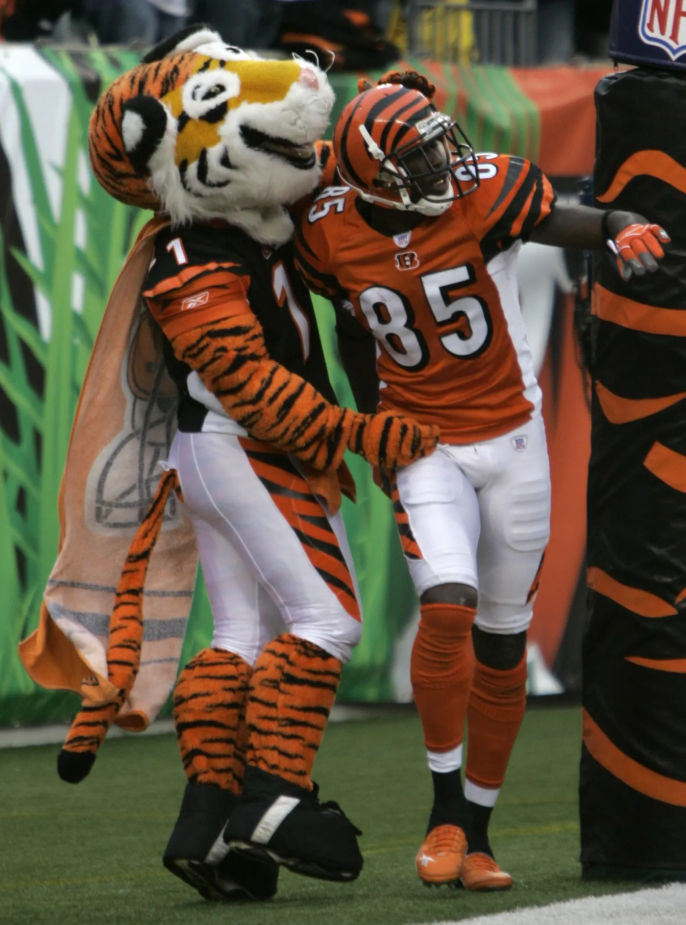 chad_johnson_25148a_30247.jpg