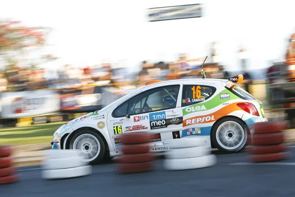 fr_rally3_111542a_386839.jpg