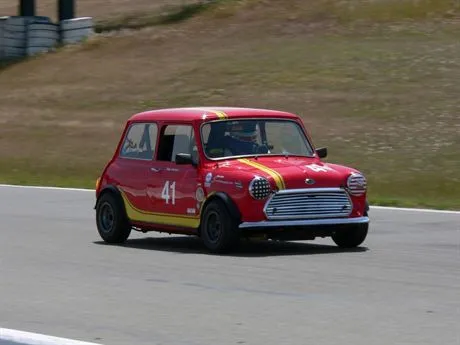 mini_cooper_1627a_1359477.jpg