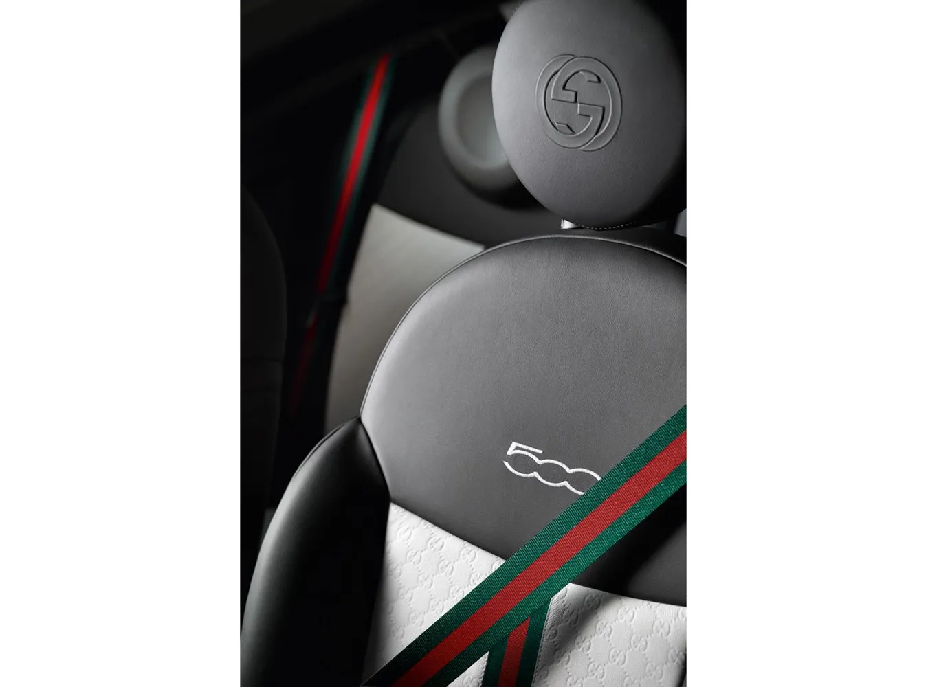 1841471-fiat-500-gucci-04.jpg
