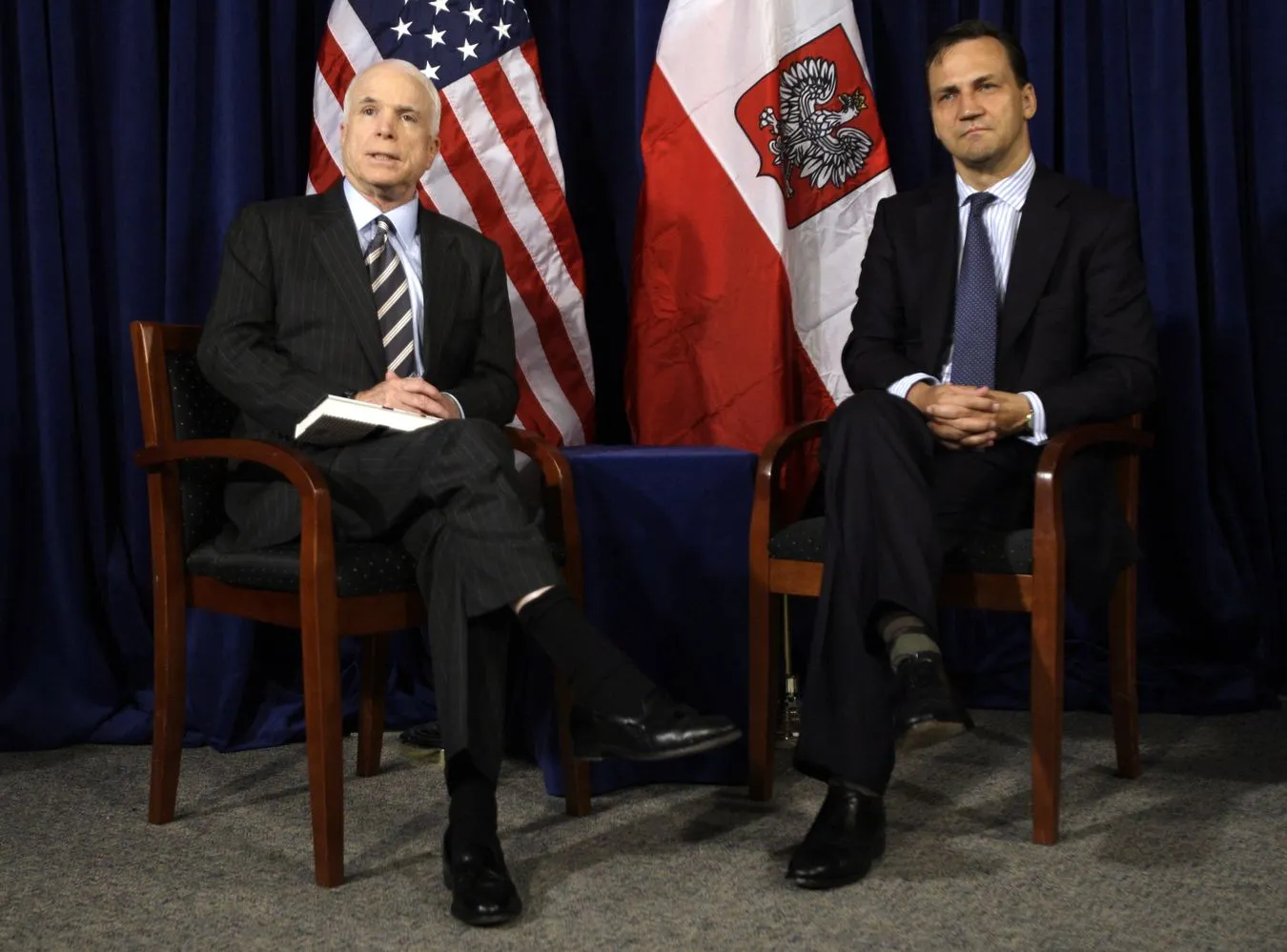 Sikorski mówi o szczodrości wobec Żydów. Przekona USA?