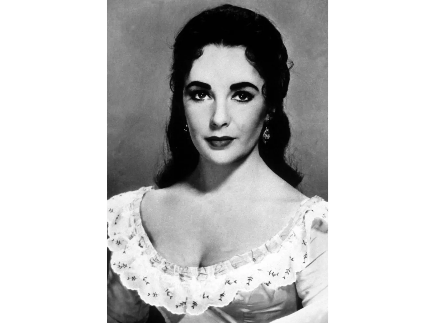 1921540-elizabeth-taylor.jpg