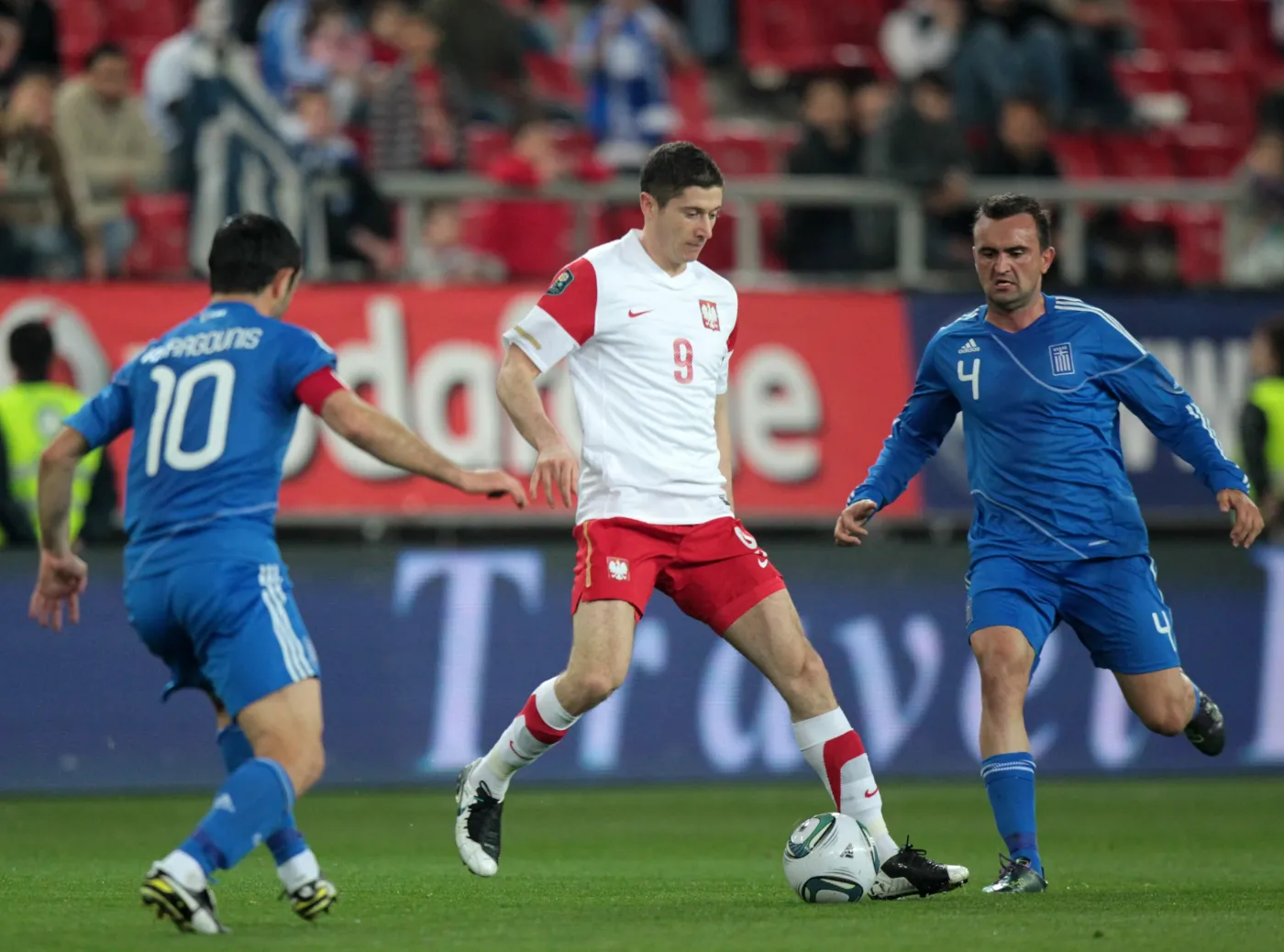 Bez zwycięstwa. Bez gola. Bezbarwnie. Remis z greckimi dublerami