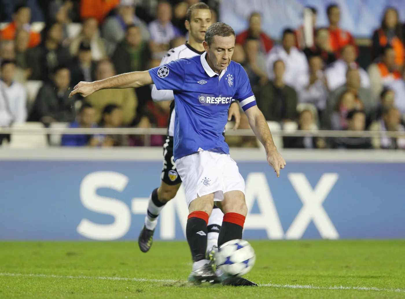 Szkocki "dinozaur" wciąż na boisku