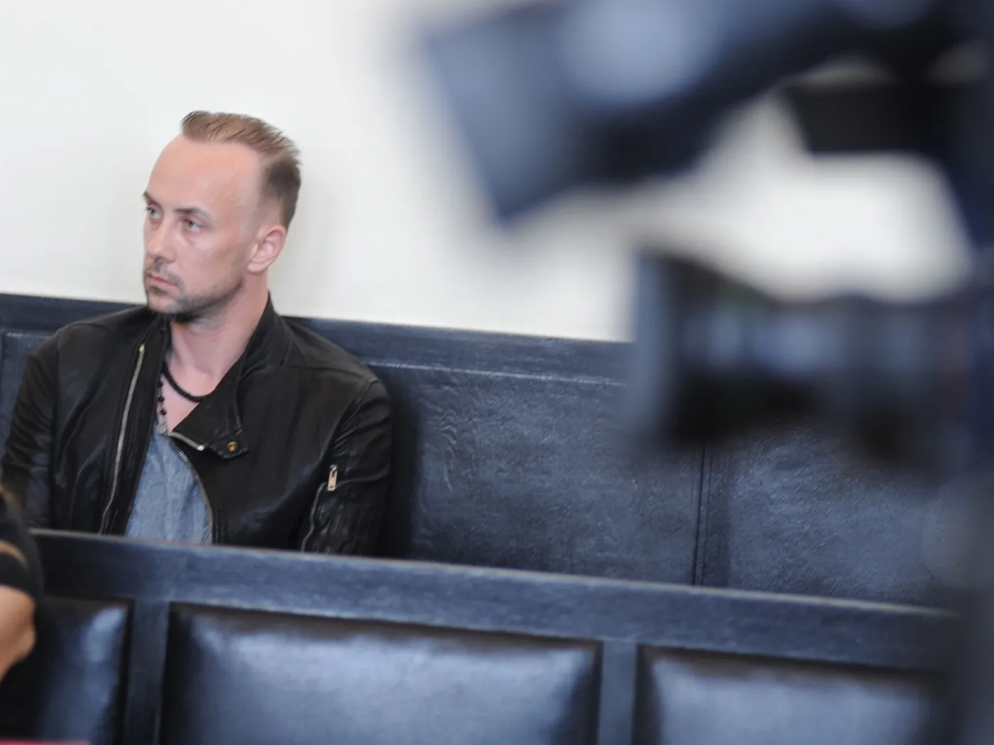 2222756-nergal-w-sadzie.jpg