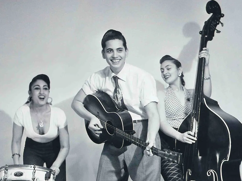 Kitty, Daisy & Lewis